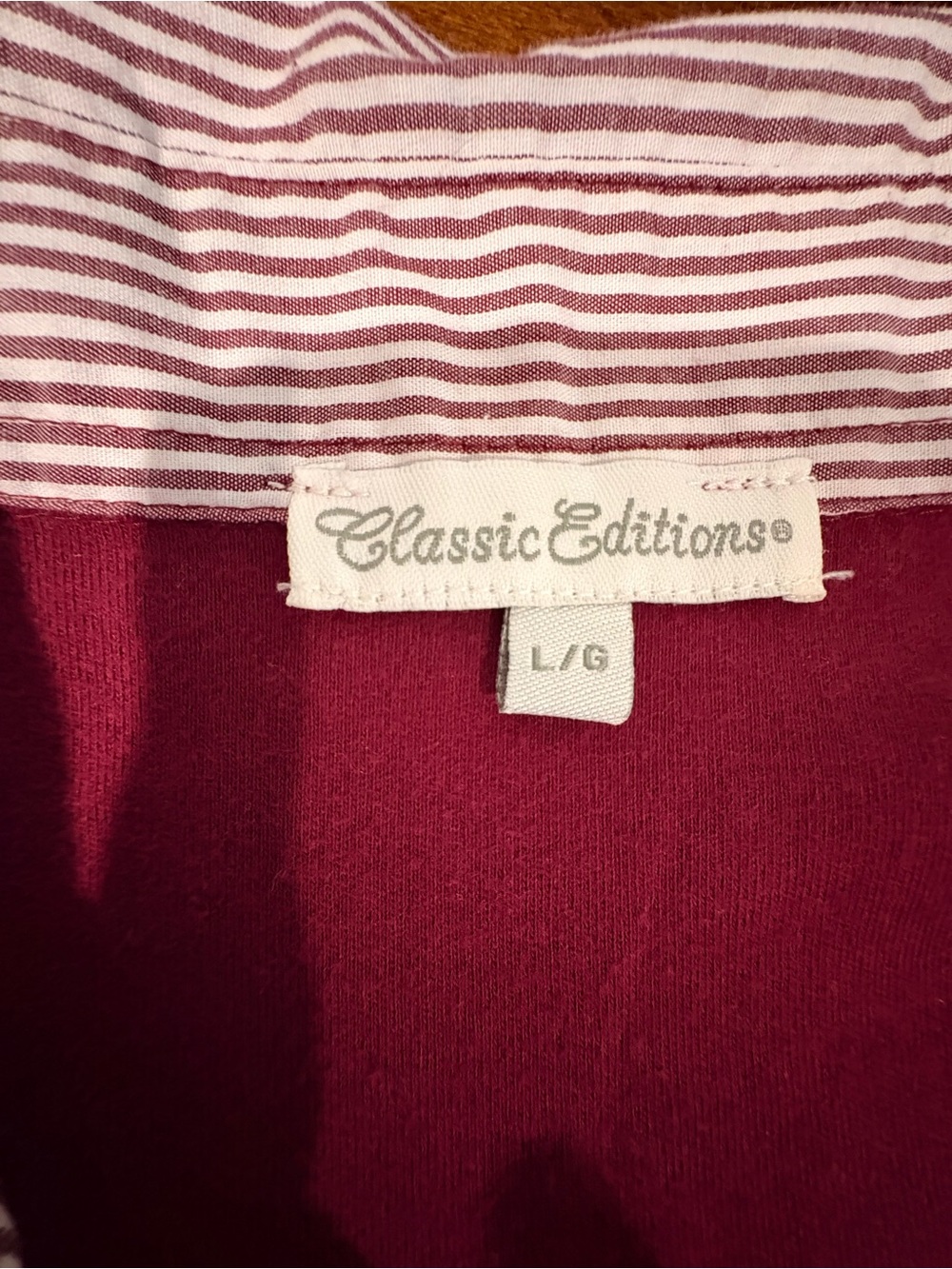 Vintage Layered-Look V-Neck Fooler Sweater with Striped Collar - Burgundy. Large - Picture 5 of 12
